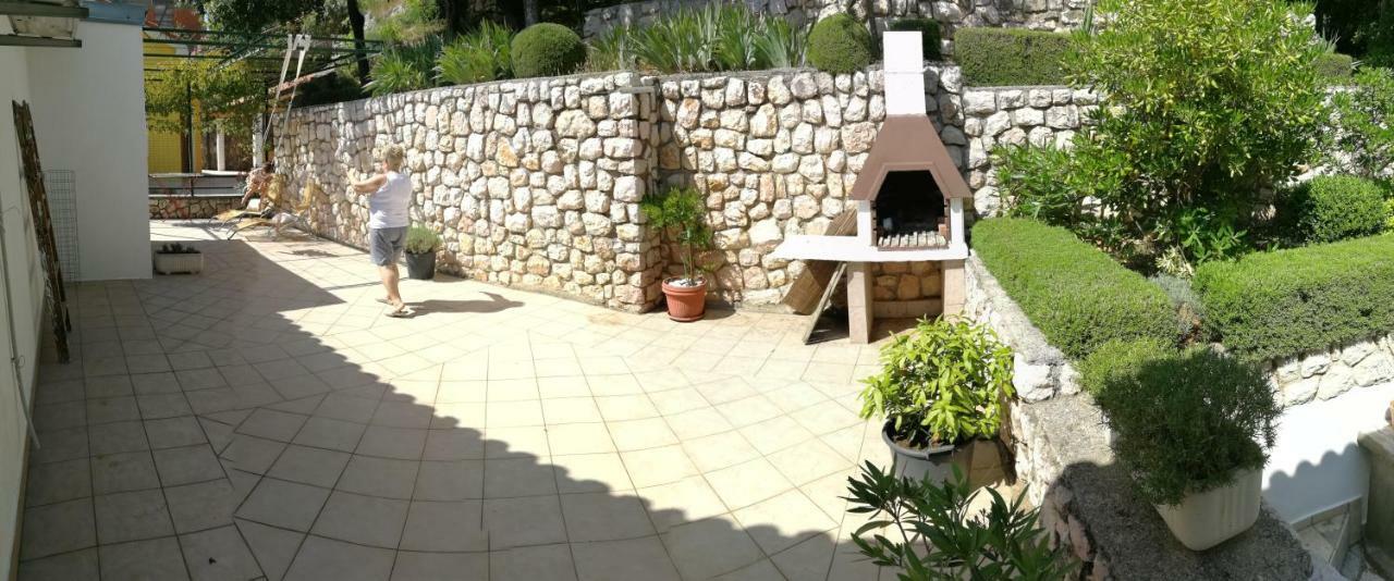 Apartment Dragas Lukovo Dış mekan fotoğraf
